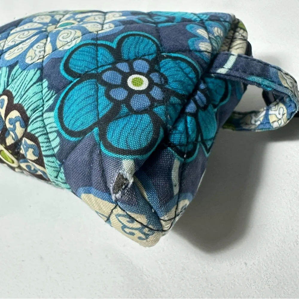 Vera Bradley Mod Blue Floral Small Waterproof Makeup Bag Blue